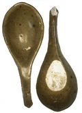 Small, intact, Chinese porcelain spoon from the Tek Sing (1822). Plain and unadorned (olive to brown in color) but fully intact, this type of simple spoons were among thousands of porcelains from this wreck originally sold by a German auction house (Nagel) in 2000,  very affordable for shipwreck artifacts!